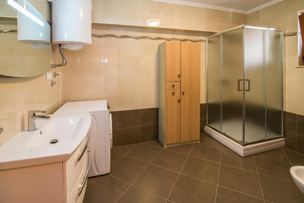 Apartman Slavko Krk Town Exterior photo