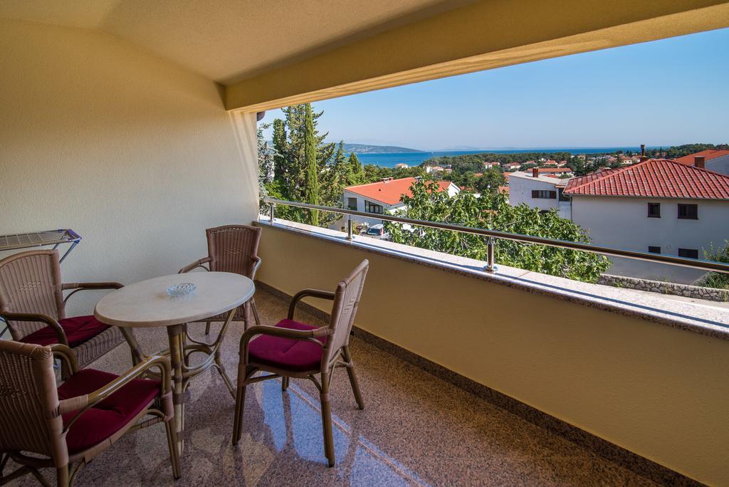 Apartman Slavko Krk Town Exterior photo